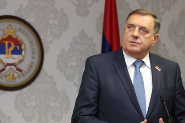 Dodik: Ne odustajemo od vojnog saveza sa Srbijom i Mađarskom