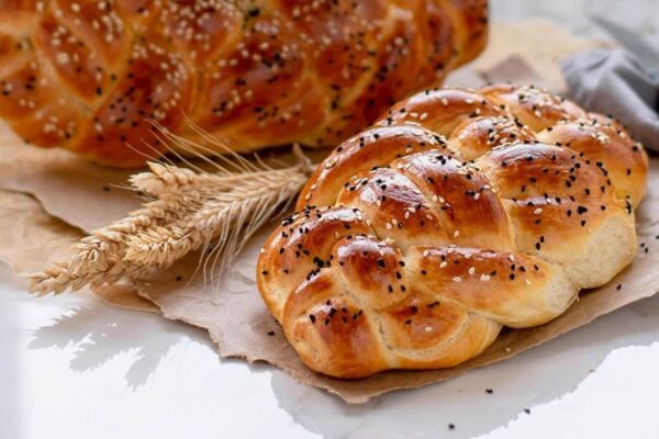 Uskrsna pletenica: Recept za mirisno pecivo koje izgleda poput umjetničkog djela