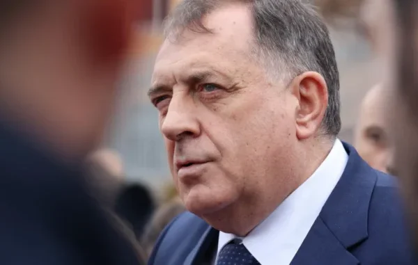 Dodik najavio raspisivanje referenduma u Republici Srpskoj