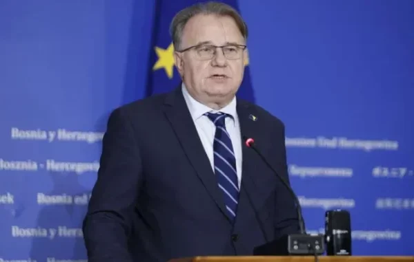 NIKŠIĆ O JUŽNOJ INTERKONEKCIJI Čoviću sam rekao: Ja ti se izvinjavam, mi ćemo vas preglasati