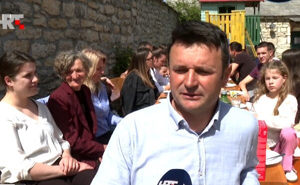 Obitelj Mitrović okupila 47 članova: Nas je osmero braće i sestara, svi smo složni