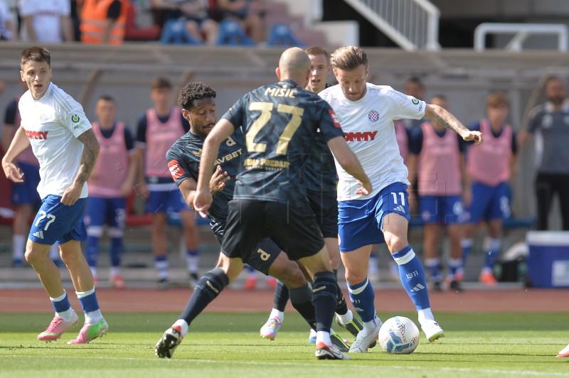 Dinamo pobijedio Hajduk i zasjeo na prvo mjesto ljestvice