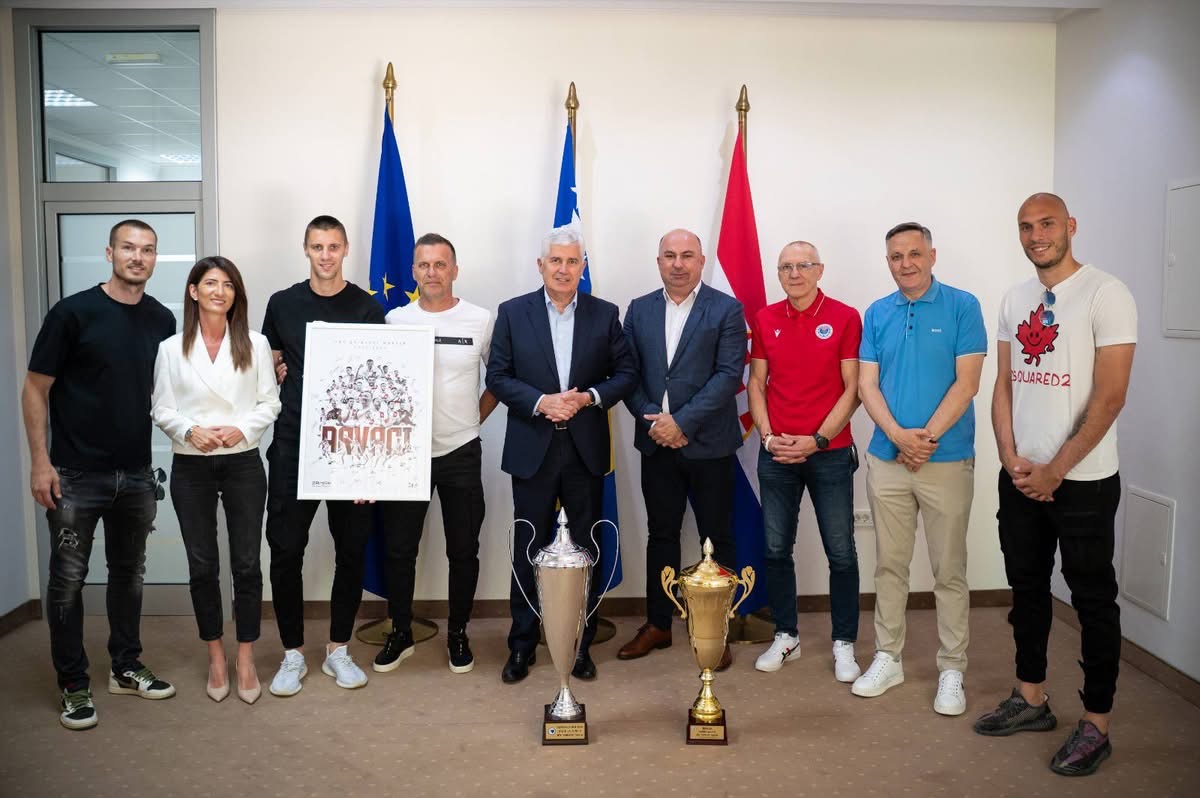 Predsjednik Čović ugostio vodstvo Zrinjskog – čestitke za povijesnu sezonu