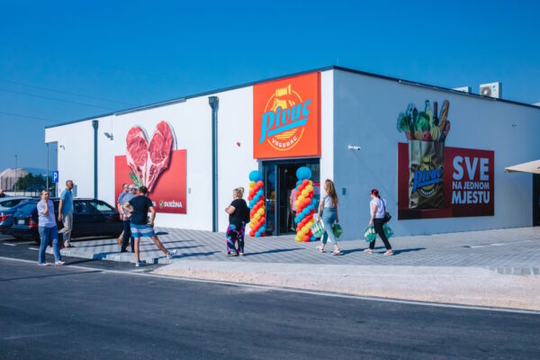 FOTO Svečano otvorena prva Pivac market-mesnica u BIH!