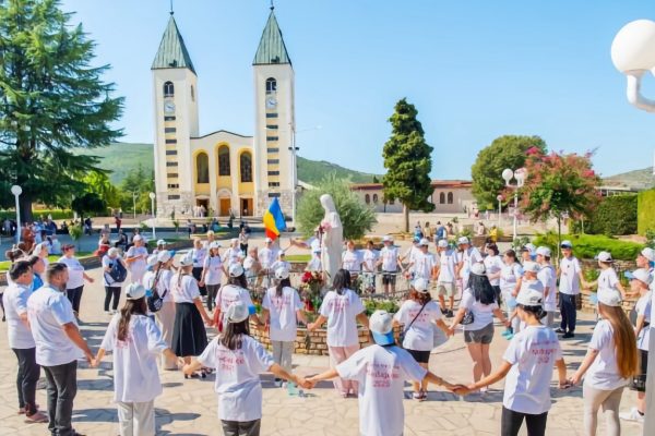 FOTO Djeca iz Rumunjske ponovno na hodočašću u Međugorju