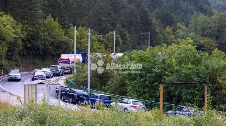 M-17 Kilometarske kolone u Konjicu, Jablanici i Mostaru