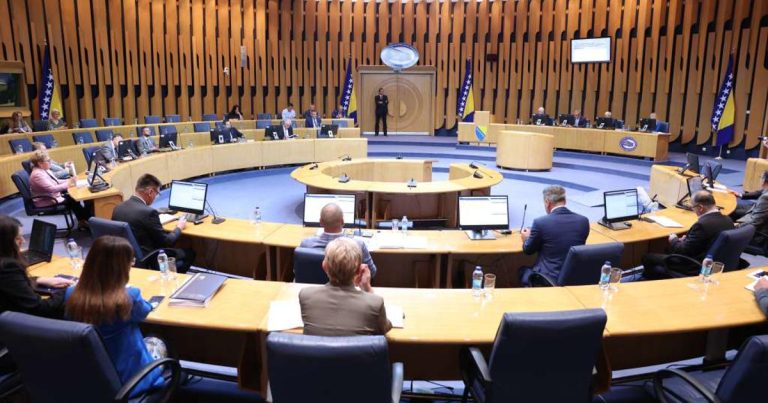 Državni izaslanici o Prijedlogu zakona o regulatoru, prijenosu i tržištu električne energije u BiH