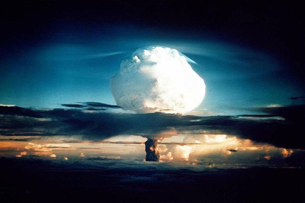 nuklearna bomba