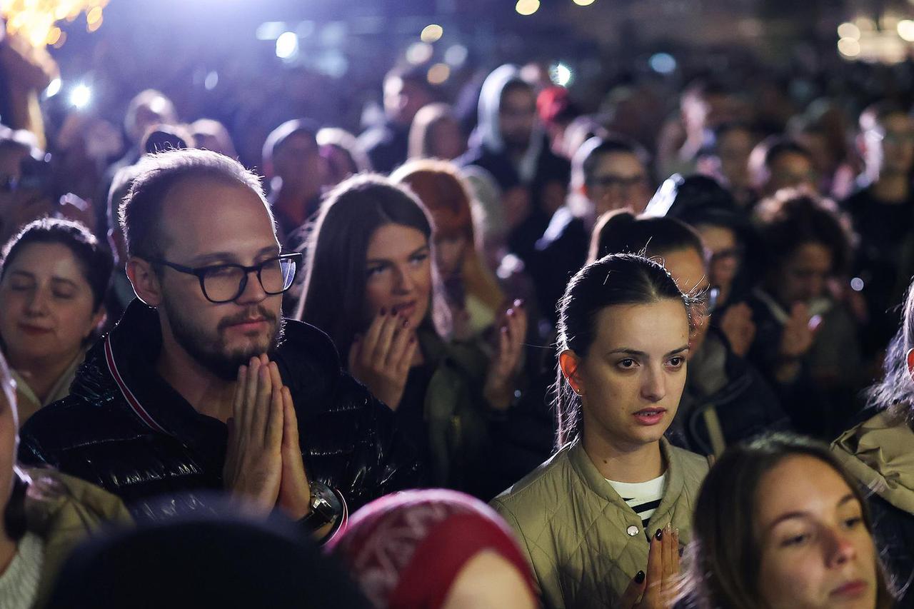 Oproštaj od Halida Bešlića u Sarajevu