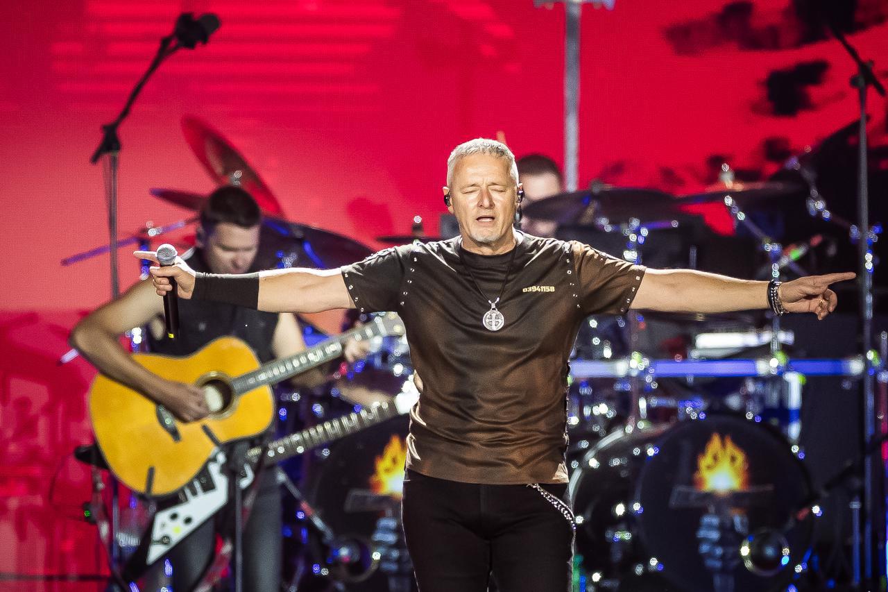 Thompson koncert u Sinju