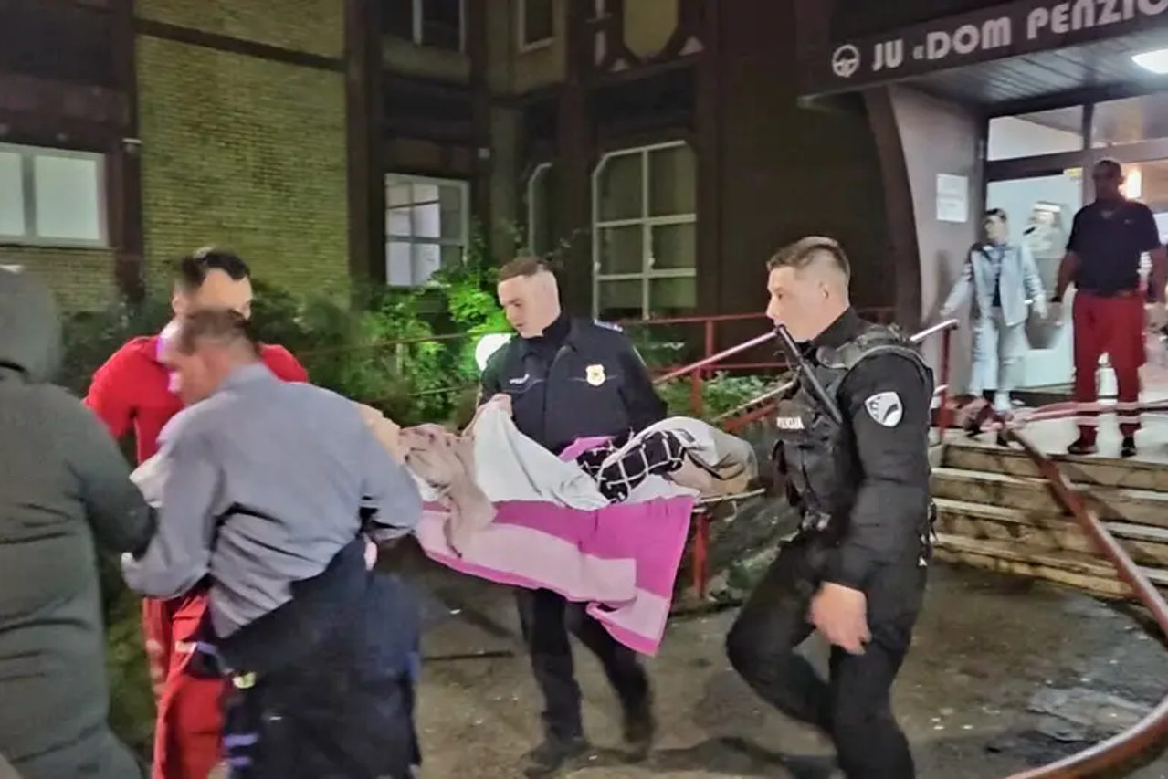 požar u Tuzli - Dom penzionera