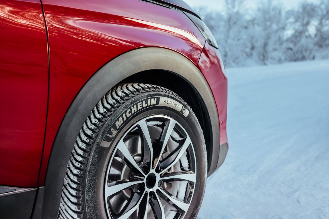 Besplatna ugradnja zimskih i cjelogodišnjih guma, pripremite automobil za zimu uz Michelin i RPM servise!